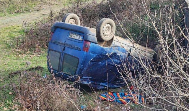 Araç köprüden aşağı uçtu