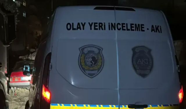 Devrilen vinçten düşüp öldü