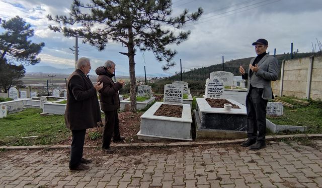 Adapazarlı ressam Mustafa Tömekçe anıldı