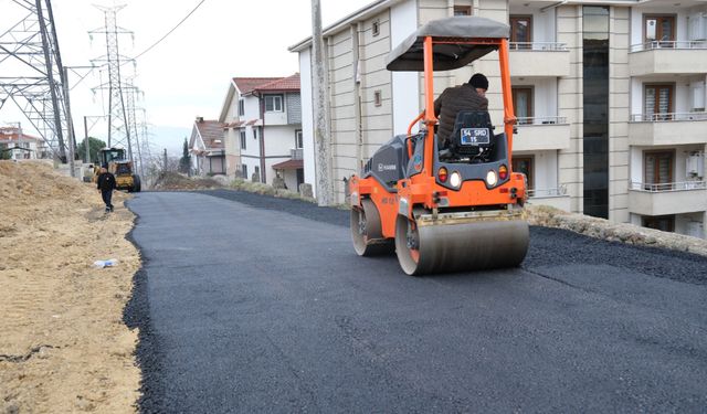 Serdivan’da yol konforu artıyor