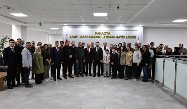 Din Öğretimi Genel Müdürü Dr. Ahmet İşleyen Sakarya’da okul ziyaretlerinde bulundu