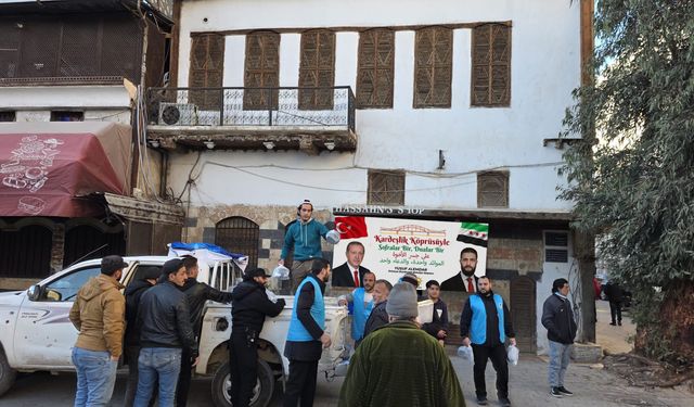 Büyükşehir’in iftar kazanları Şam’da kaynıyor