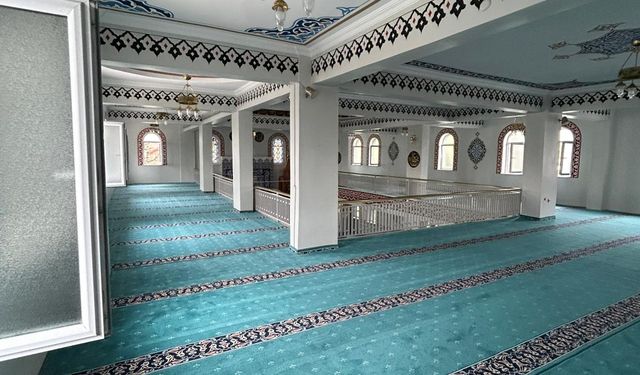 Serdivan’da camiler Ramazana hazır