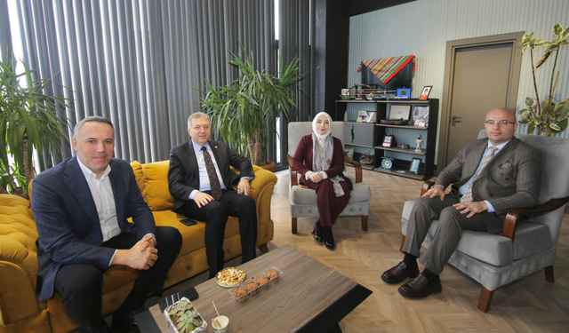 AK Parti’den MHP İl Başkanı Alkaş’a taziye ziyareti