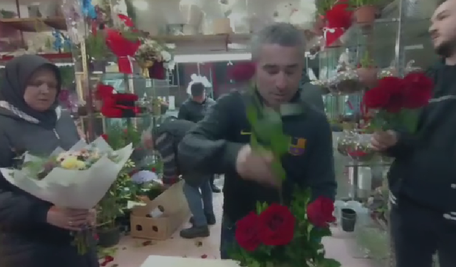 Çiçekçilerde 14 Şubat mesaisi