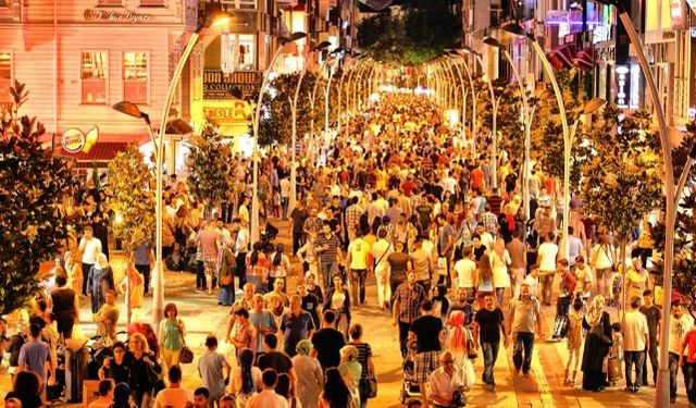 Türkiye'nin yüzde 53,3'ü mutlu