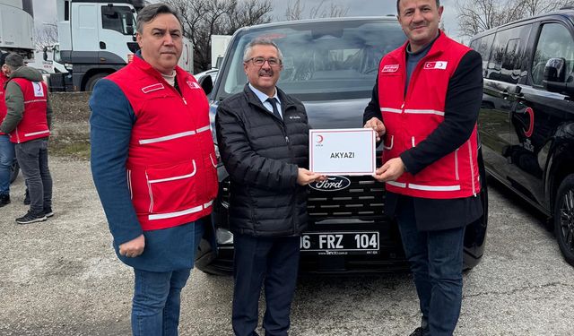 Kızılay Akyazı Şubesi hizmet aracına kavuştu