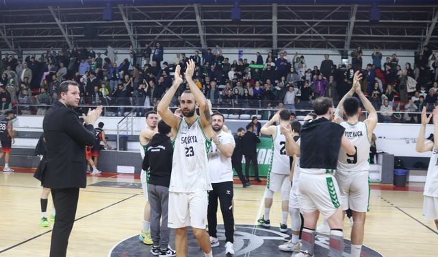 Büyükşehir Basketbol evinde farklı kazandı
