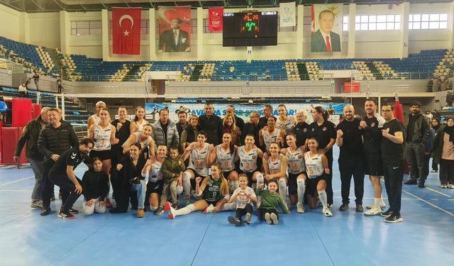 Sultanlar set vermedi