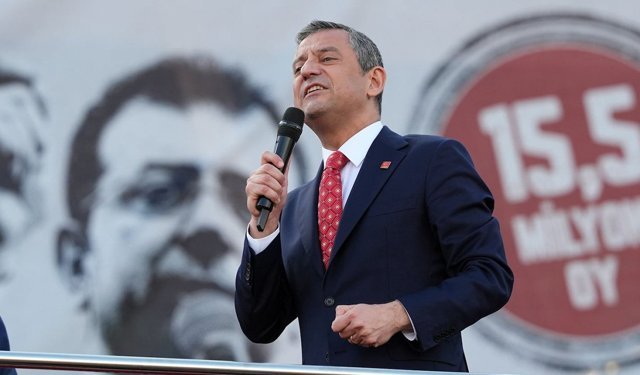 Özgür Özel'in Sakarya mitingi ertelendi! Yeni tarih belli oldu