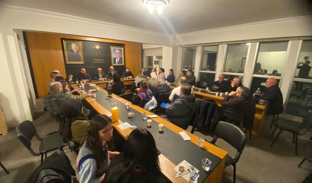 İYİ Parti basınla iftarda bir araya geldi