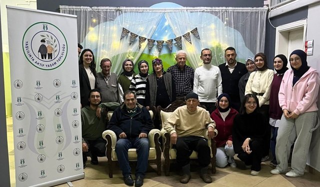 SUBÜ’nün öğrenci toplulukları iftarlarını huzurevi sakinleriyle yaptılar