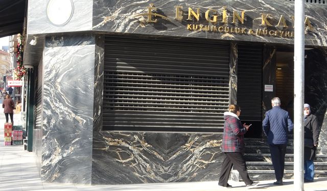 30 saniyede kuyumcuyu soydular