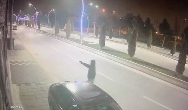 İş yerine kurşun yağdırdı; işte o anlar