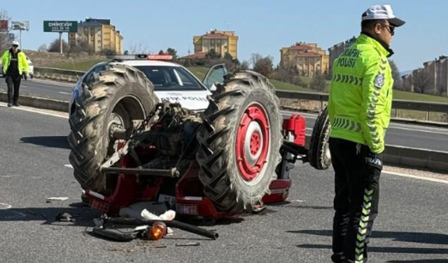 Traktör devrildi: 1 ölü