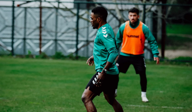 Sakaryaspor, Serik Spor maçı hazırlıklarını sürdürüyor