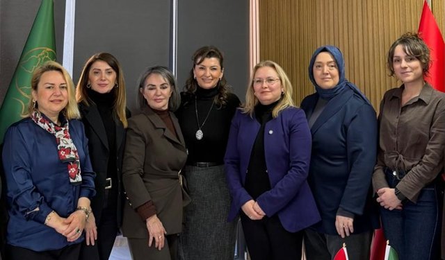 İYİ Parti’den Global Kadının Gücü Derneği’ne ziyaret