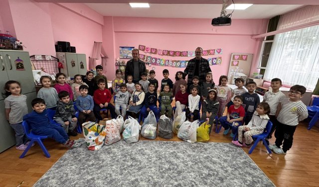 Ana sınıfı öğrencileri ihtiyaç sahiplerine destek oldu