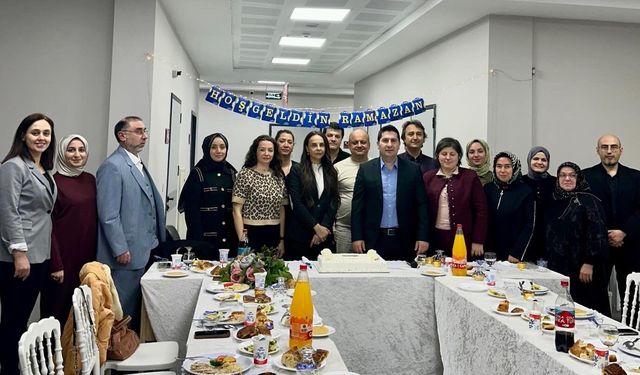 Arifiye’de sağlık çalışanları iftarda buluştu