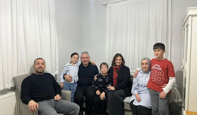 Serdivan’da Kadir Gecesi’nde gönül ziyaretleri