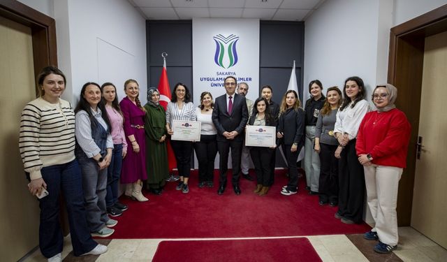 Engelsiz Üniversite belgeleri takdim edildi