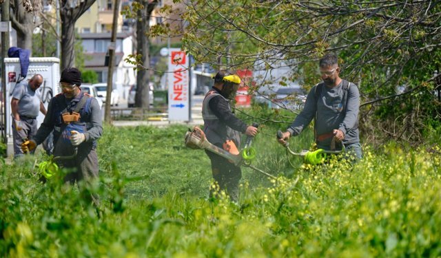 Serdivan’da bahar temizliği sahada