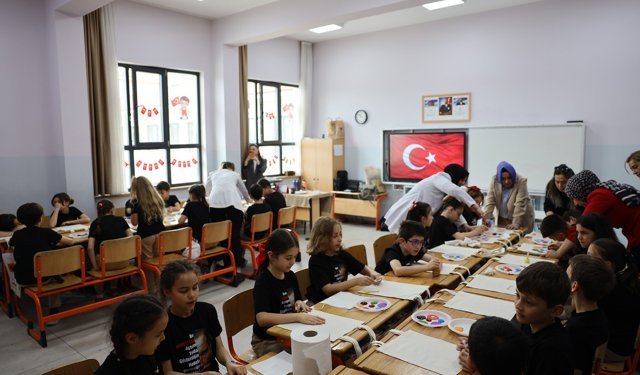 Büyükşehir’den 23 Nisan’da miniklere sanat dolu etkinlik
