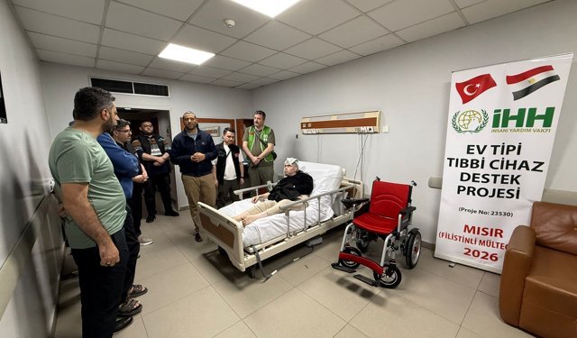 Sakarya İHH’dan Kahire’de Gazzelilere anlamlı ziyaret