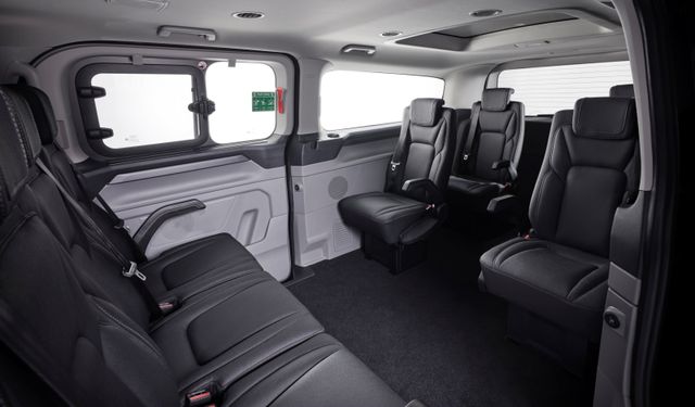 Yeni Ford Tourneo Custom 9+1 satışa sunuluyor