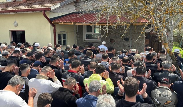 Annesinin öldürdüğü 2 aylık Ela bebek son yolculuğuna uğurlandı