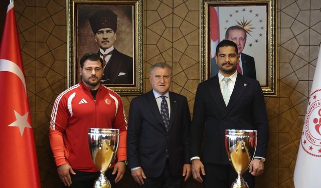 Bakan Bak'tan Sakarya'ya müjde