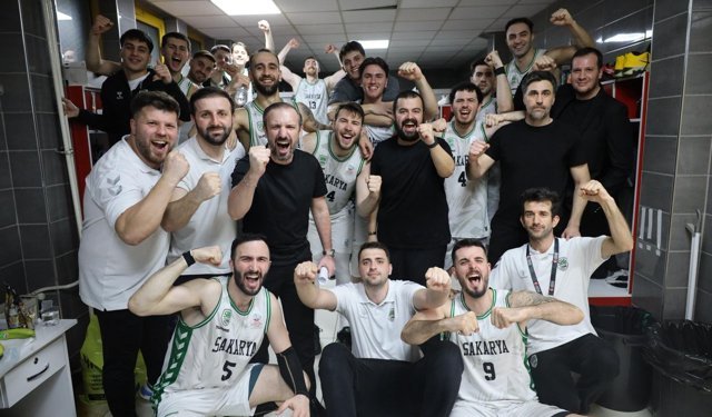 Büyükşehir Play-Off’a galibiyetle başladı: 87-81