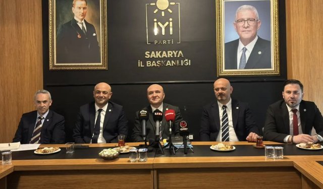 İYİ Parti Genel Başkan Yardımcısı Erhan Usta Sakarya’dan seslendi