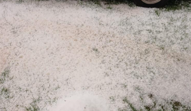 Yüksek kesimlerde dolu etkili oldu