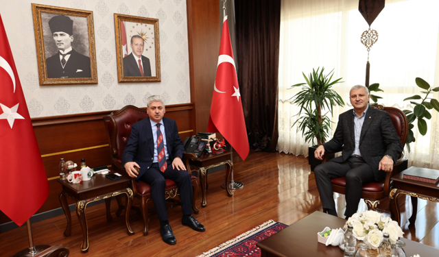 Akgün Altuğ'dan Vali Doğan'a ziyaret