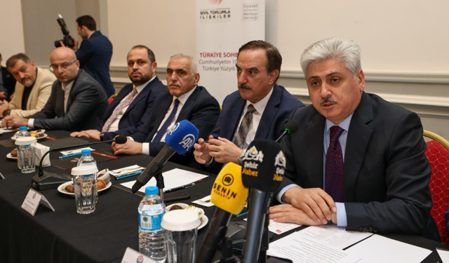 Cumhuriyetin 100. Yılında Türkiye Yüzyılı Vizyonu Sakarya’da ele alındı