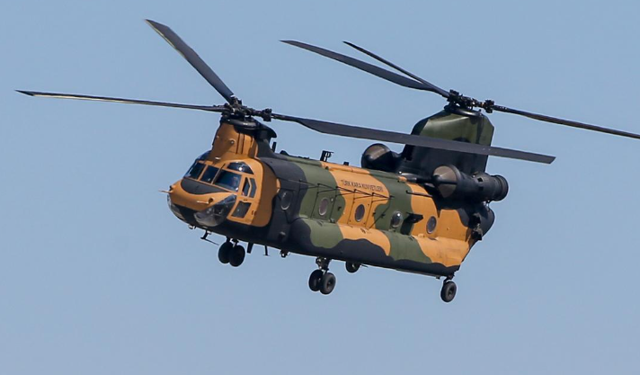 Ağır nakliye helikopteri kaza kırıma uğradı