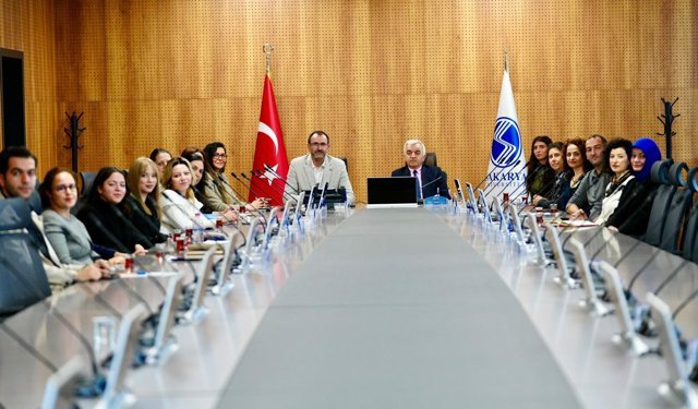 60 yaş ve üzeri bireylere yönelik Yaşam Boyu Öğrenenler Akademisi