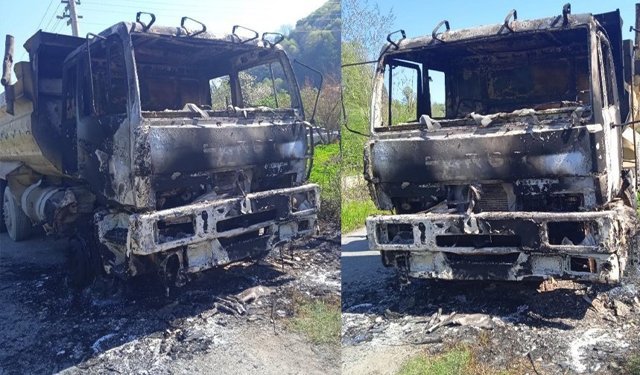 Karapürçek’te hafriyat kamyonu yandı