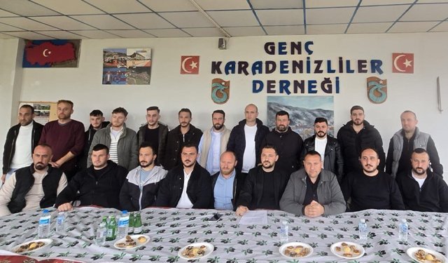 Genç Karadenizliler Derneği'nde nöbet değişimi