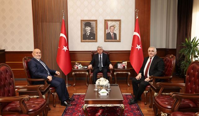 İnci ve Püsküllü’den Vali Doğan’a ziyaret