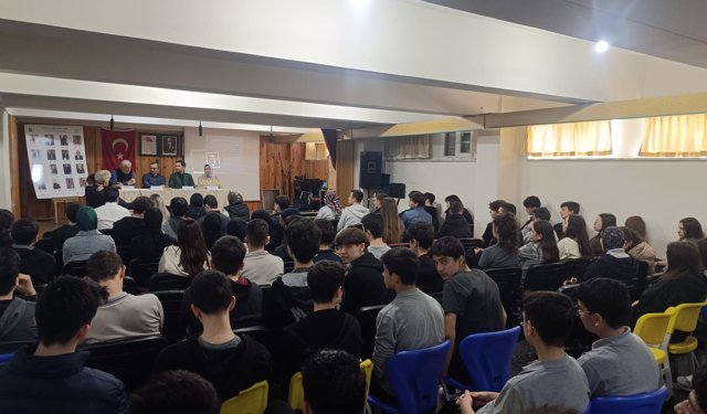 Şair - Roman Yazarı Hasan Topçu anıldı