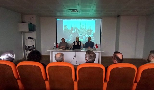 Serdivan 2. Kitap Fuarında Yalaza Kahkahası