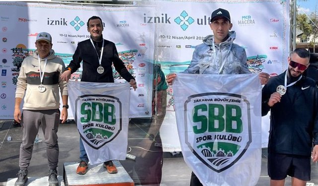 Büyükşehir’in atletleri yarışlara damga vurdu