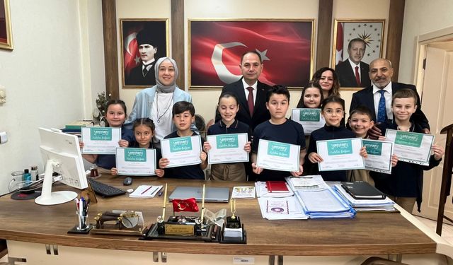 Atatürk İlkokulu öğrencilerinden gururlandıran başarılar