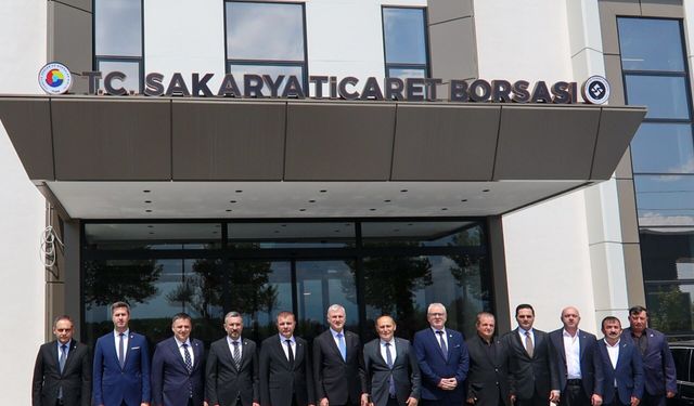 Sakarya Ticaret Borsası yeni hizmet binasında misafirlerini ağırlamaya başladı