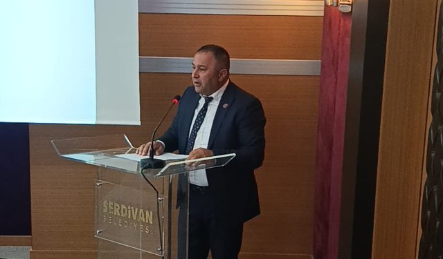 CHP Serdivan'da kaldırılan Atatürk Büstü'nün akıbeti için soru önergesi verdi
