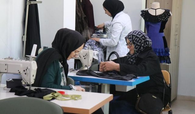 Yıllarca evlatları için çabaladı, şimdi kendisi için üretiyor