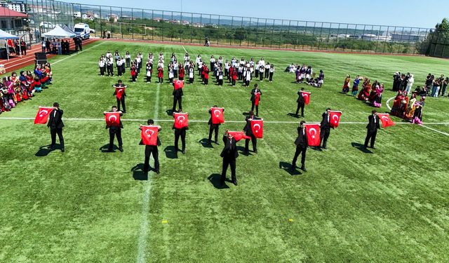 Ferizli’de 19 Mayıs coşkusu