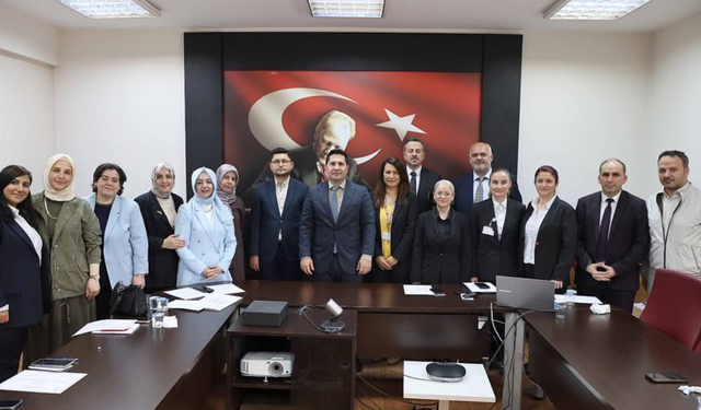 Sağlık Müdürü Özdemir, Sağlık bakım hizmetleri müdürleriyle buluştu